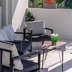 Lovely Modern Antea With Private Pool Near Vakantiehuis *