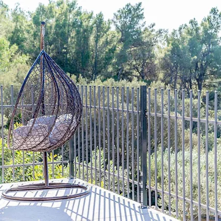 度假居 Lovely Modern Antea With Private Pool Near