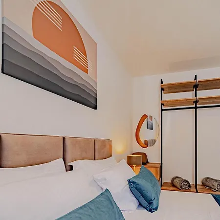 Lovely Modern Antea With Private Pool Near *