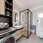 Сasa de vacaciones Lovely Modern Antea With Private Pool Near *