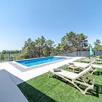 Lovely Modern Antea With Private Pool Near * Vela Luka