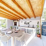 Lovely Modern Antea With Private Pool Near Vela Luka