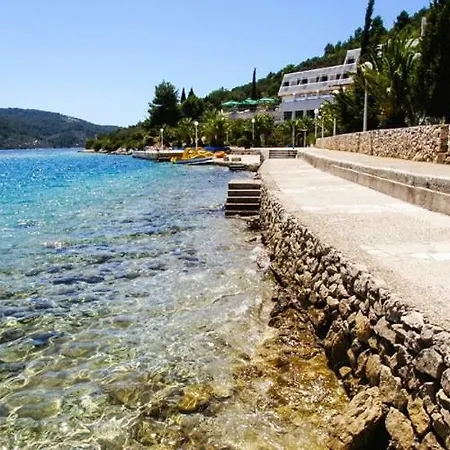 Villa Lovely Modern Antea With Private Pool Near